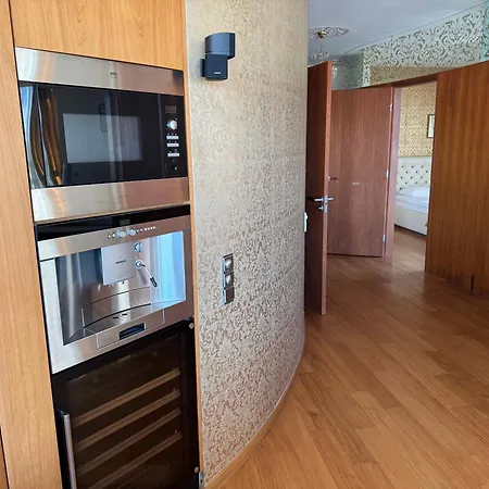 Helios View 20 And 11 Floor Double *